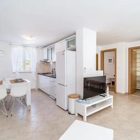 Apartmani P&S Supetar Exterior photo